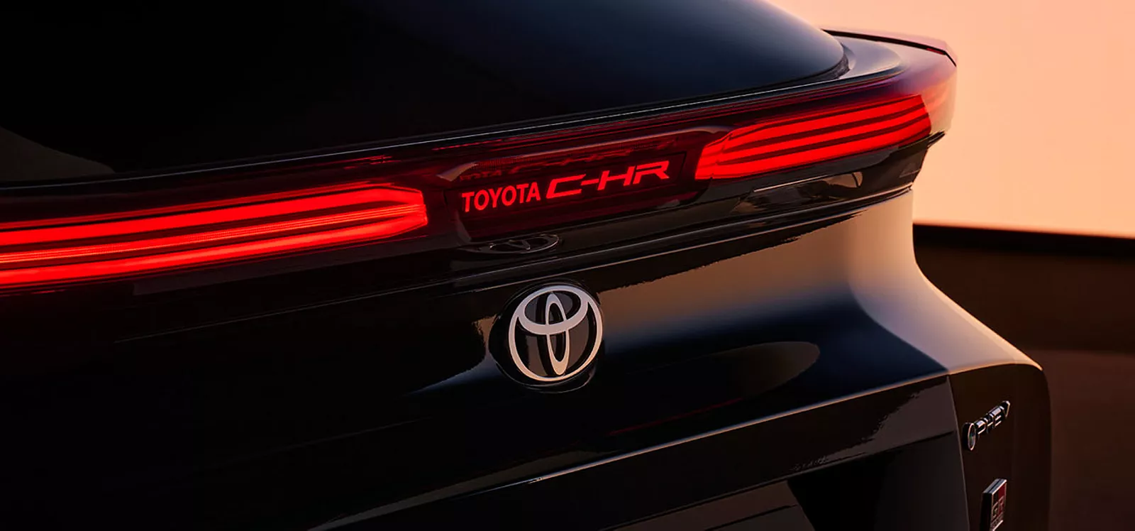 toyota_c_hr_2023_hub_design_v2