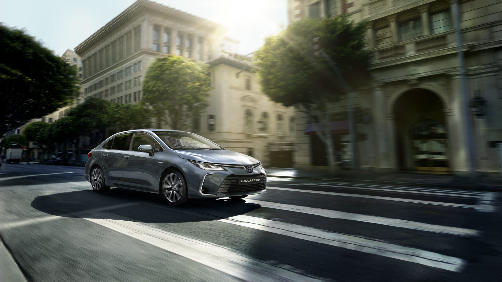 toyota_corolla_sedan_2019_gallery_01_full_tcm_11_1559750